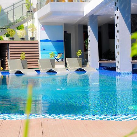 Eloisa Royal Suites Lapu-Lapu City Eksteriør bilde